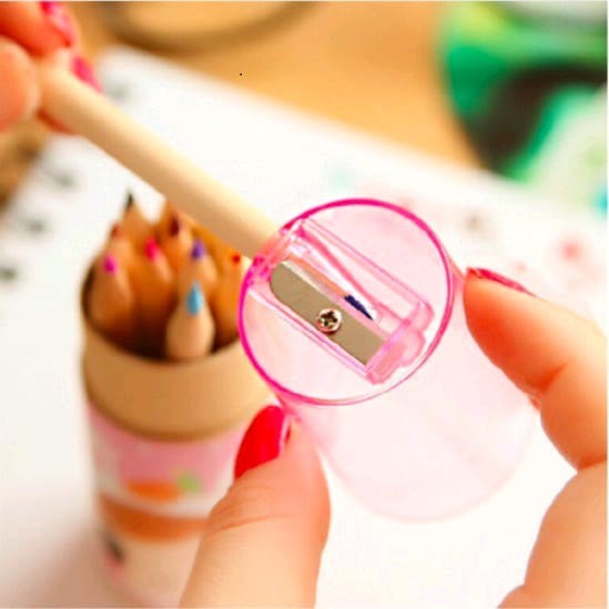 

1 Set Pensil Warna anak 12 Bonus Parutan Pensil