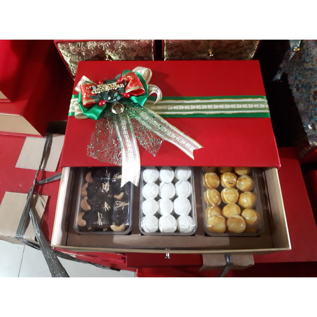 

Parcel Lebaran Kue Kering Murah