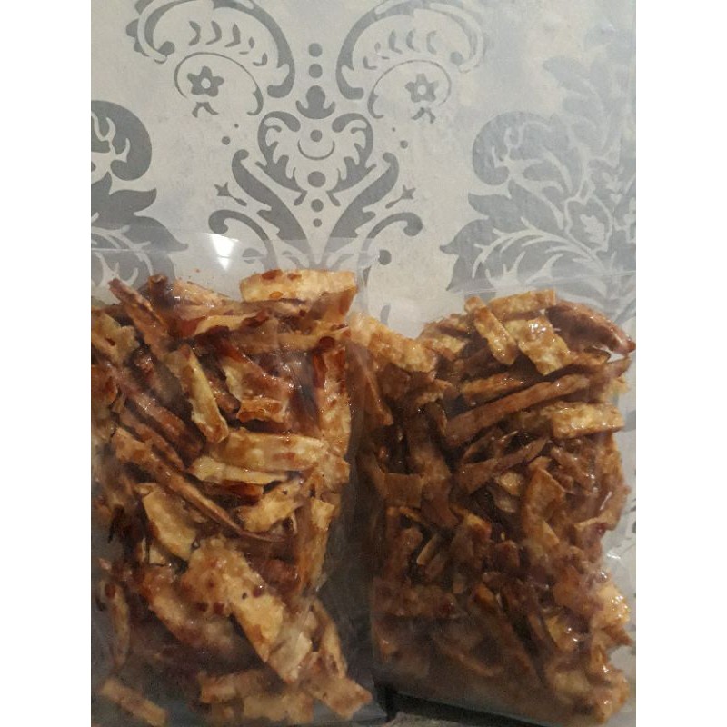 

Camilan balung kethek/luncis khas solo