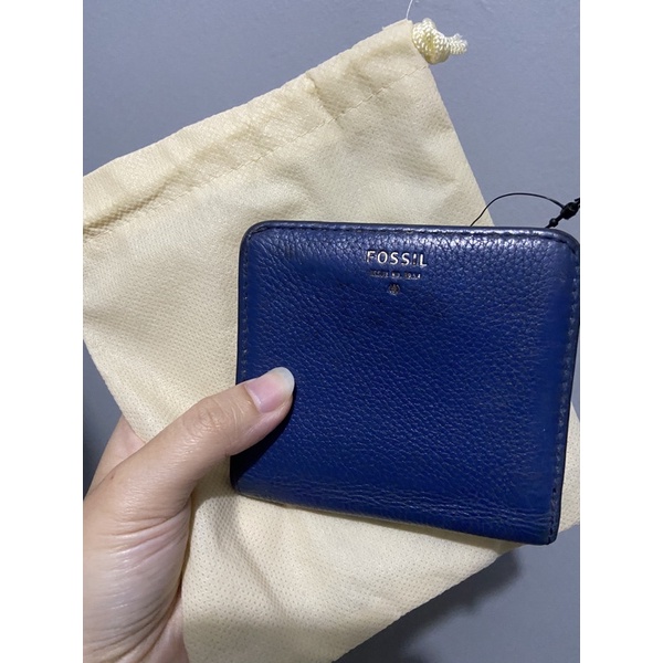 Fossil Bifold Preloved