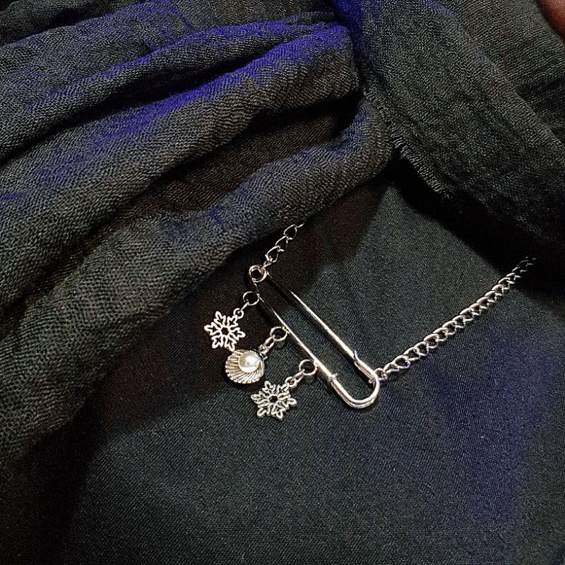 kalung rantai {pin necklace pearl},kalung mutiara  kalung rantai vintage liontin