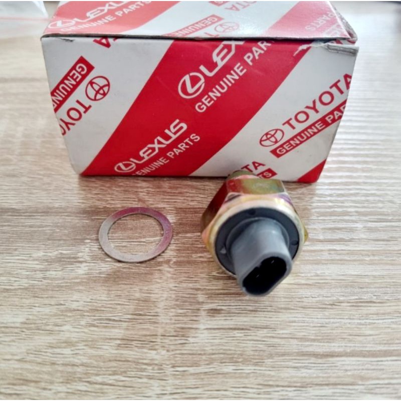 SWITCH SWIT ATRET MUNDUR HILUX FORTUNER