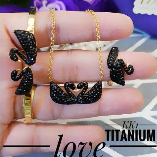 Titanium Set Perhiasan Swan Hitam 0915n