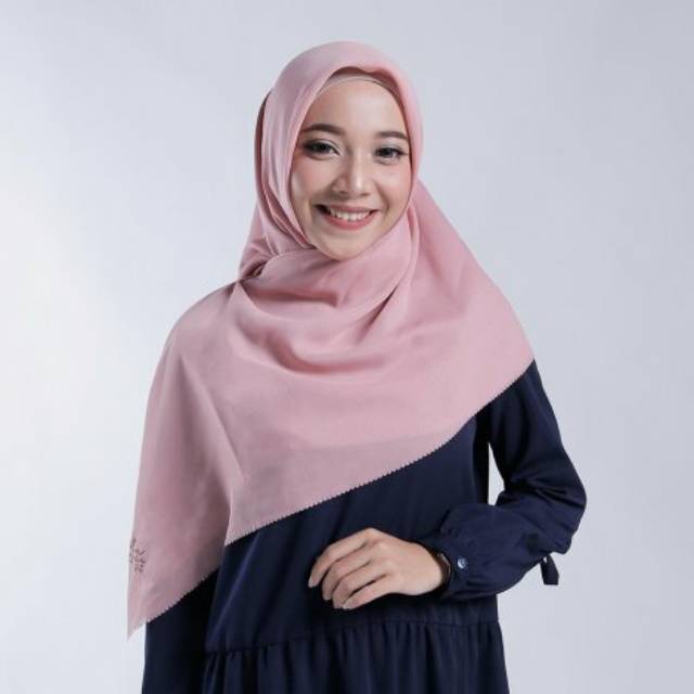 Kerudung fatin for zoya Pesenan ka indah