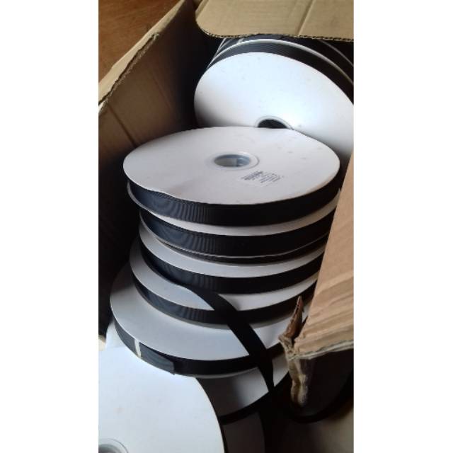 

Tali ID Card Roll Polyester ribbon 16mm panjang 91m