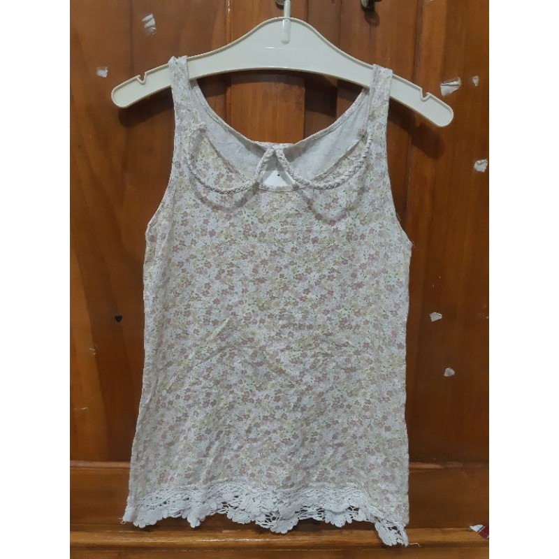 TANKTOP BUNGA BUNGA