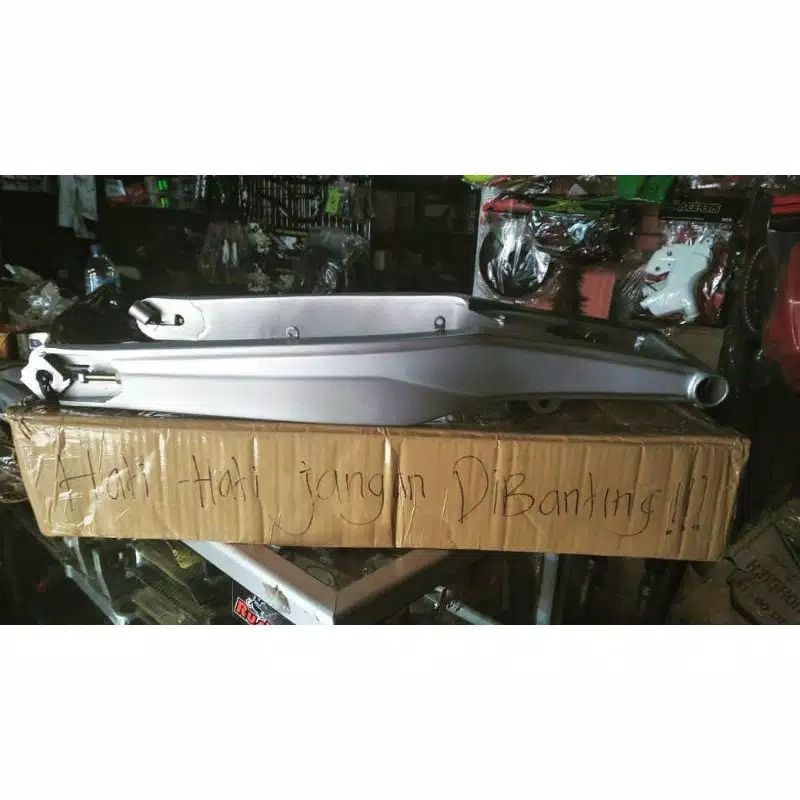 Swing Arm Model Husq Husqvarna 66cm pnp CRF 150 - Lislas