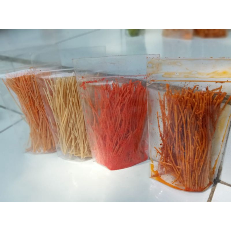 

makaroni mie lidi