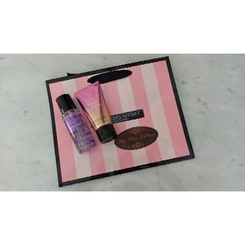 VICTORIA SECRET PURE SEDUCTION TRAVEL GIFT SET