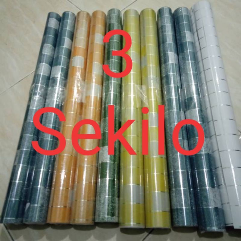 Wallpaper dapur murah 45x5 kurleb, stiker dapur, anti minyak, anti air,almunium foil