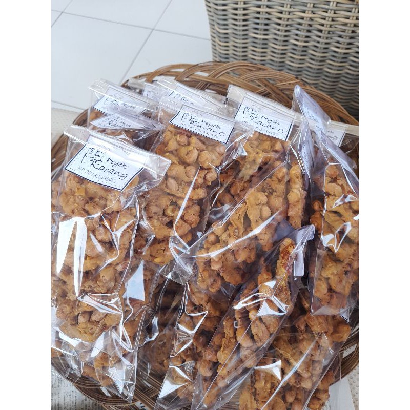 

Peyek kacang bali99