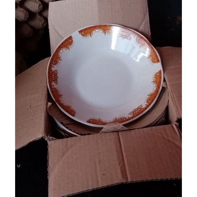 PIRING MAKAN BELING KERAMIK MOTIF BATIK MAHKOTA