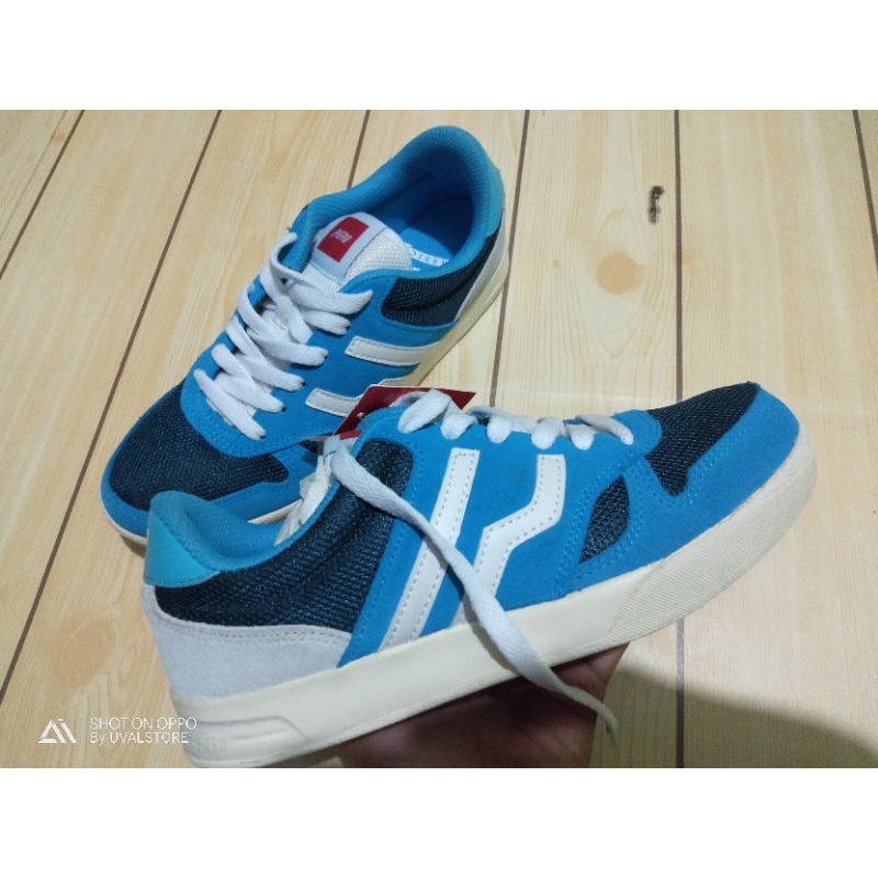 sepatu piero falcon blue