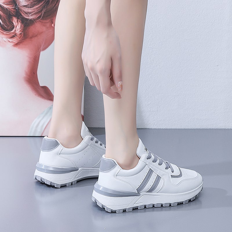 Sepatu wanita - sepatu sneakers wanita model terbaru sepatu wanita dan sepatu olahraga bisa untuk sepatu yoga sepatu olahraga dan sepatu aerobic sepatu aye CIRCLE EIGHT