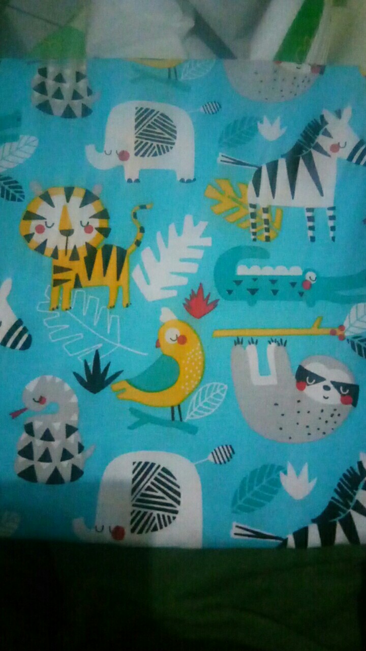 Little Amazone - Kain Sprei Katun Lokal Meteran Star Bintang Kecil