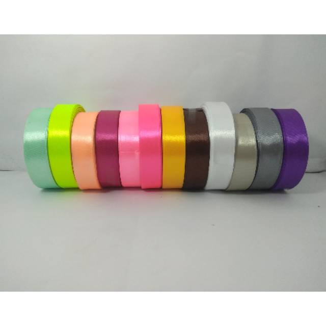 

Pita Satin 3/4" (+/- 2 cm)