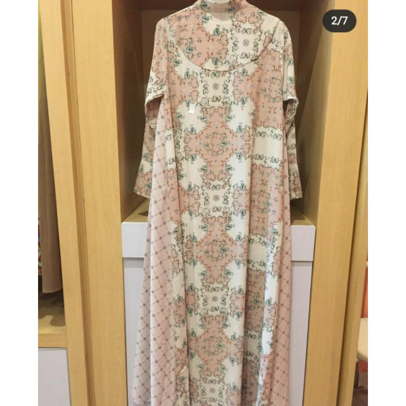 Preloved lingling dress size S by Ria Miranda