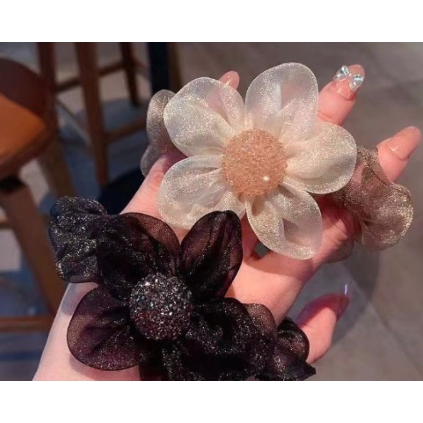 Ikat Rambut Cepol Scrunchie Bear Korea / Kuncir Rambut Kain Motif Bunga Matahari