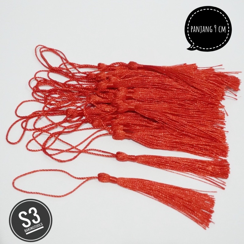 

Tali tassel merah hampers isi 25 pcs