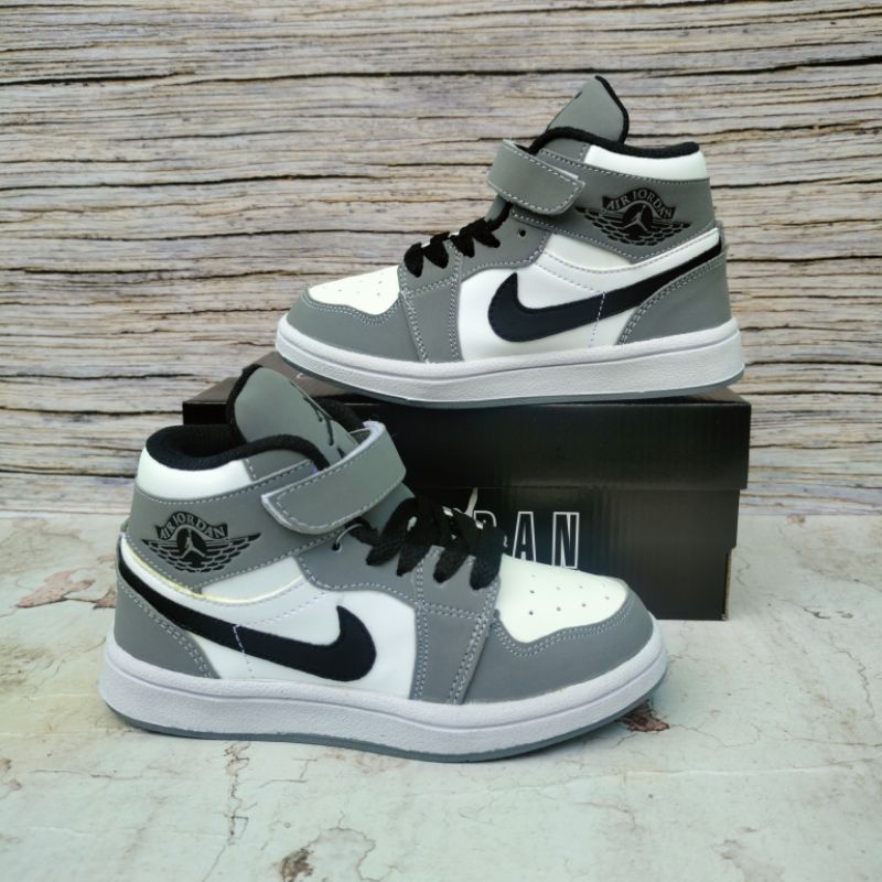 SEPATU ANAK LAKI LAKI NIKE AIR JORDAN GREY GRADE ORI SEPATU JORDAN ANAK