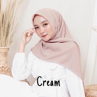 Fashion Shop Kerudung Segiempat Polos BELLA SQUARE Hijab Pollycotton Jilbab Bela Cream Premium