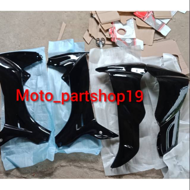 COVER BODY SayapJUPITER Z LAMA/JUPITER BURHAN ,2003-2006,hitam TERLARIS
