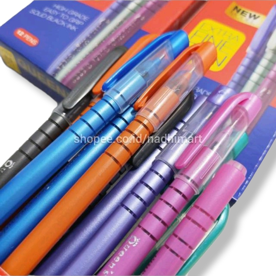 

QUEEN'S C6000 PULPEN HITAM / PULPEN QUEEN FASTER / BOLPEN FASTER QUEEN / PULPEN TINTA HITAM / PULPEN QUEEN C6000