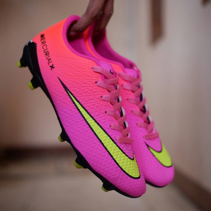 nike pink green running shoes