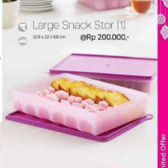 Large snack stor