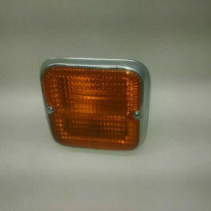 lampu sen /Daihatsu TAFT F50/ Taft'79. Harga per set