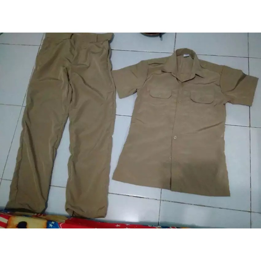 MT SETELAN BAJU KEKI PEMDA PNS COWOK