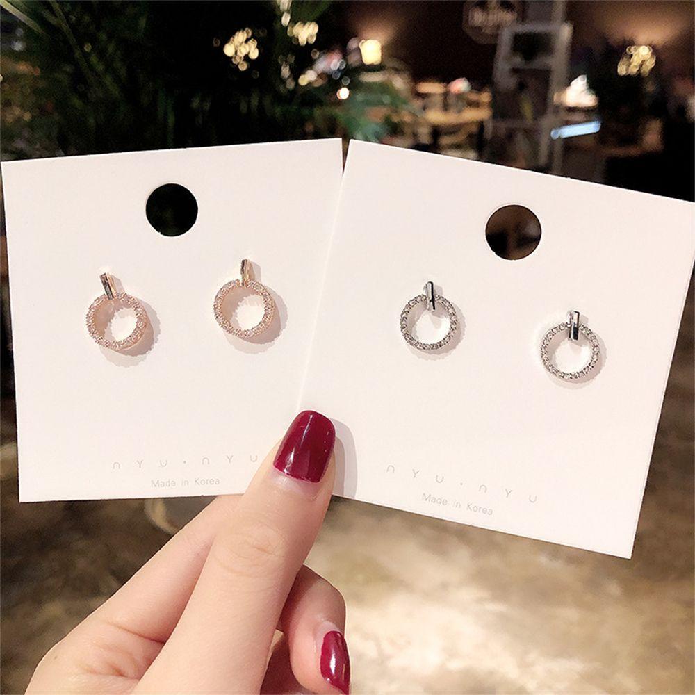 Anting Pejantan Nanas Temperamen Anting Pendek Kecil Ear Studs