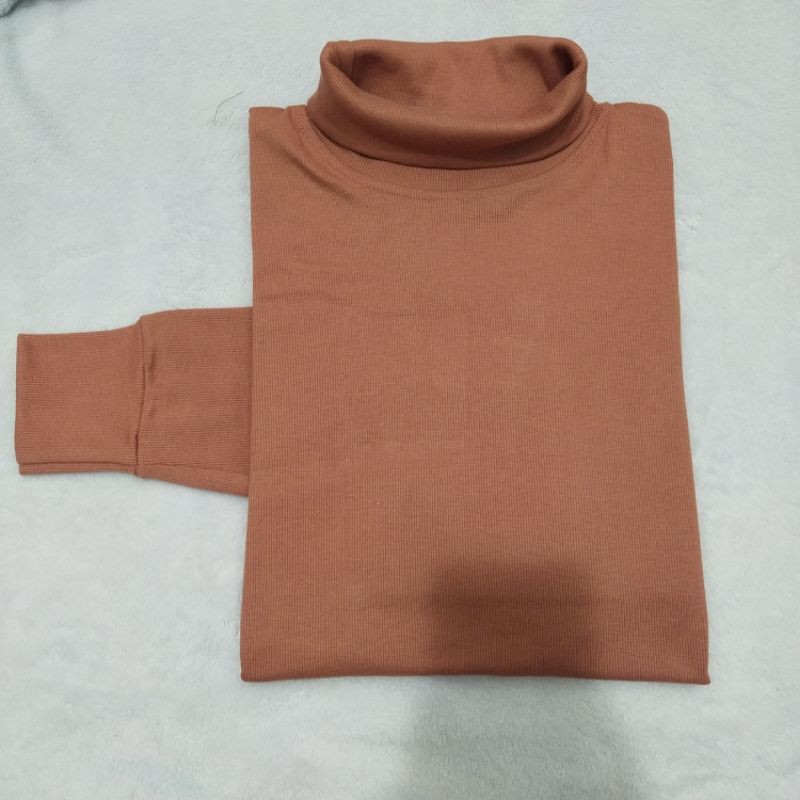 Turtleneck Pria dan Wanita Pakai Manset (Rib Premium)