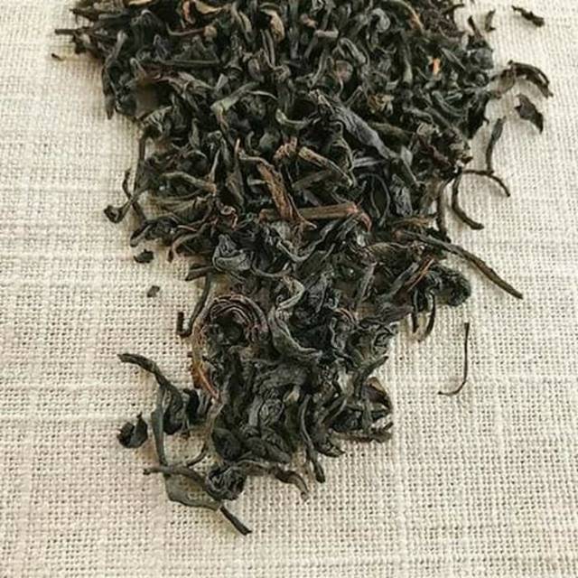 

Daun Teh Hitam Black Tea 100gram