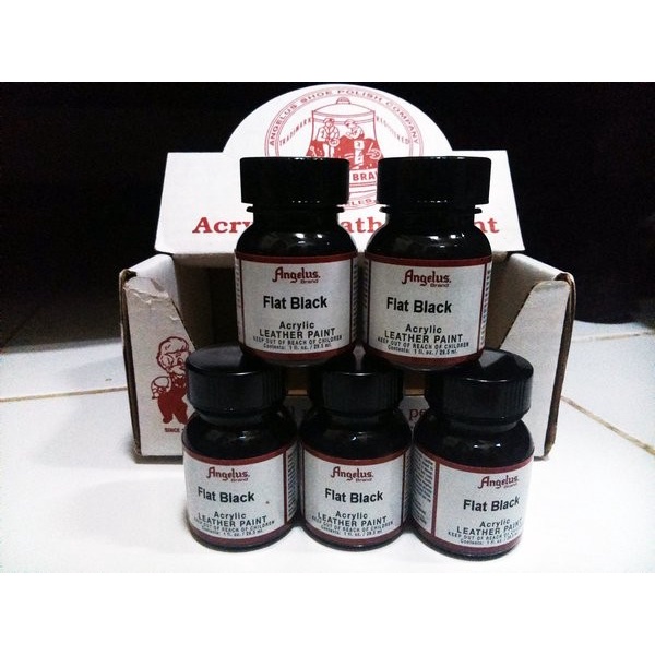 

Angelus Flat Black Acrylic Leather Paint Cat Bahan Kulit 1 Oz 29ML USA