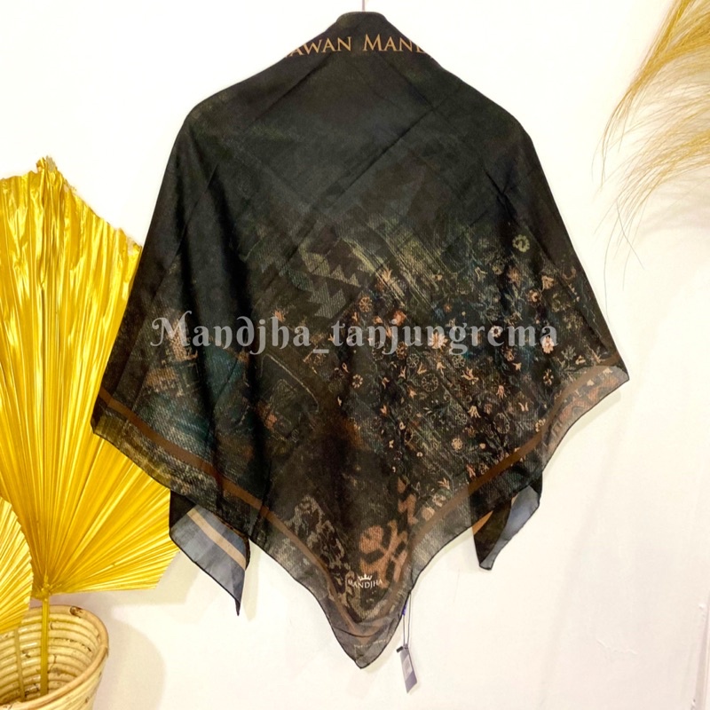 Mandjha Scarf Voal Hijab Wanita by Ivan Gunawan Series Milan Brown