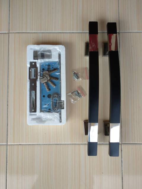 Gagang pintu / Handle Pegangan Pintu Rumah Minimalis 33cm