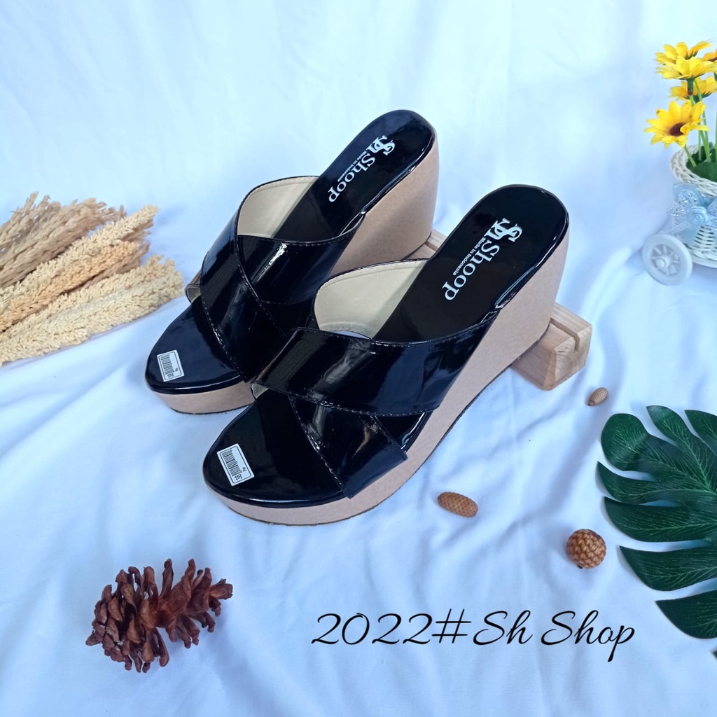 Sandal Wedges Wanita Terbaru /Promo Sandal Wedges Wanita Termurah / Sandal Wedges Wanita Original