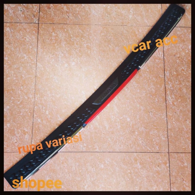 sill plate silplate BELAKANG pintu bagasi toyota inova innova reborn 2016 sampai 2022 2017 2018 2019 2020 2021 tempel plastik abs  hitam