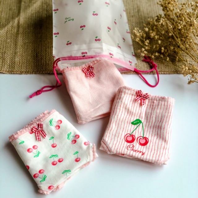 COD CHERRY BRIEFS SET 3pcs POUCH (celana dalam wanita,briefs,underwear wanita,celana menstruasi
