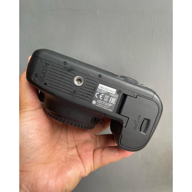 Canon EOS 6D Wifi Body Only Fullset sc 8rb-6