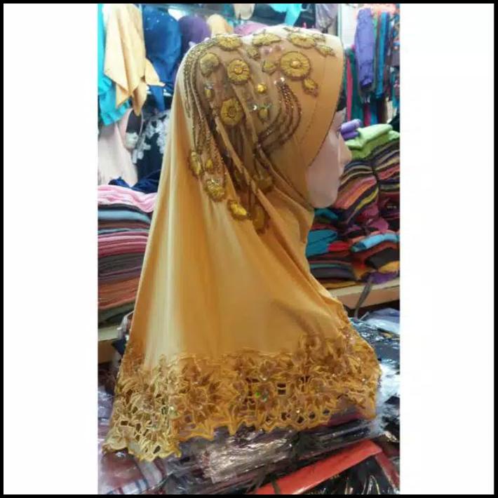 Jilbab Bergo Kerancang Padang