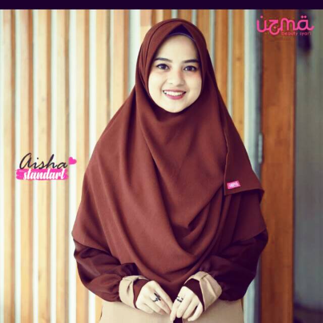 Uzma hijab