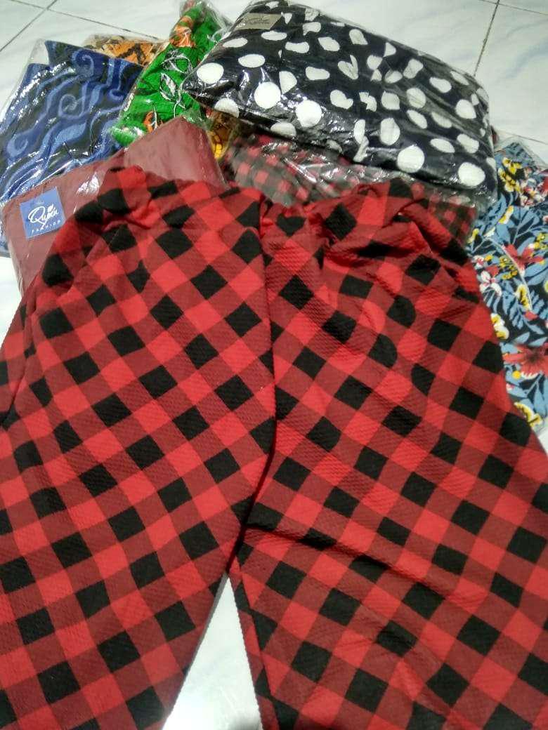 Celana Pendek Santai Wanita Celanapendek Dewasa Saku Bibir 7/8 Waffle Wafer Melar Nyaman [random]