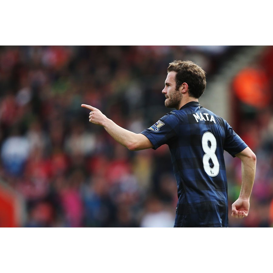 JERSEY MANCHESTER UNITED AWAY 2013 NAMESET MATA 8 - L