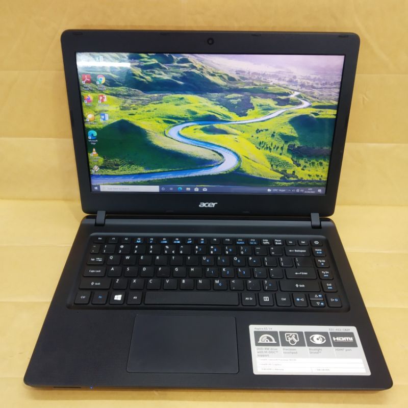 Laptop Bekas Acer Aspire ES1-432 N3350 4GB|500GB Black Mulus