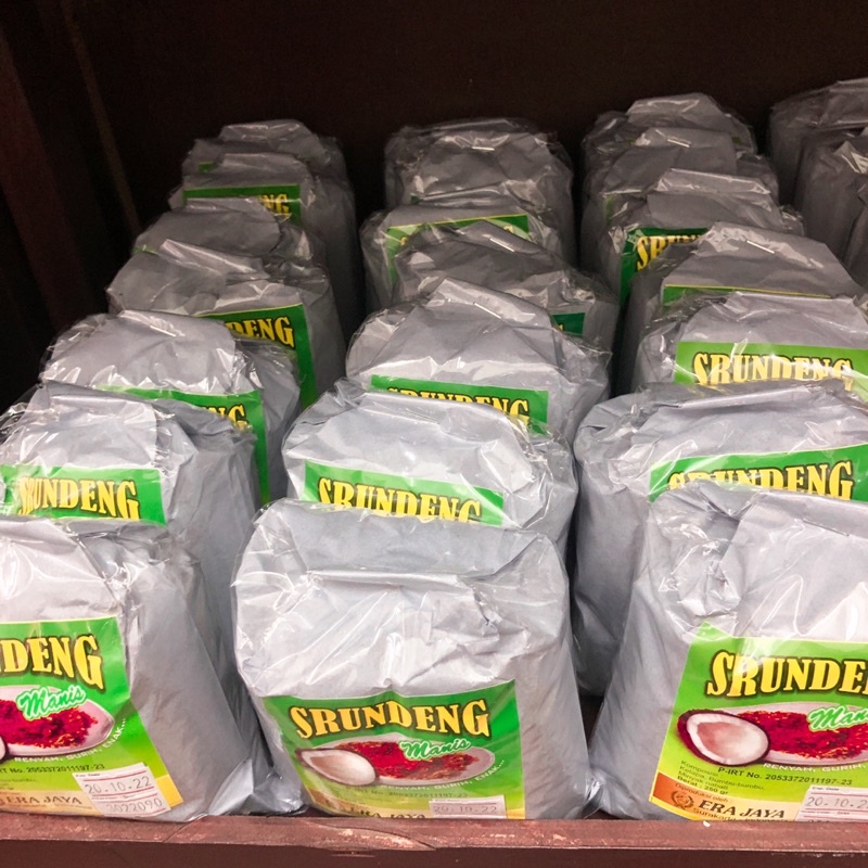 SRUNDENG MANIS KELAPA KHAS SOLO 250 GRAM / SERUNDENG SOLO