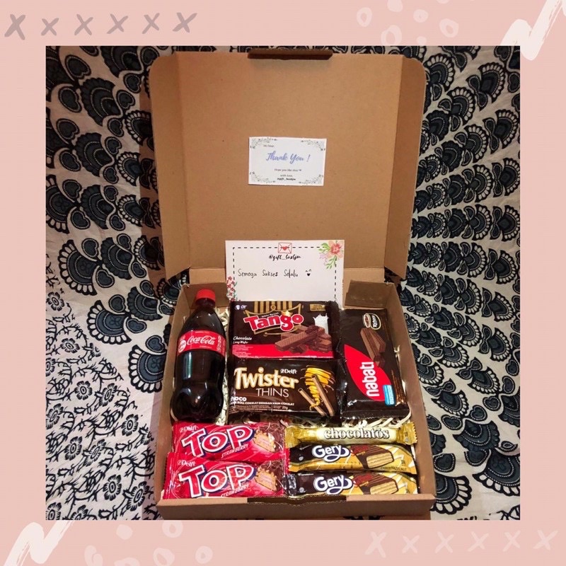 

SNACKBOX (warna random)