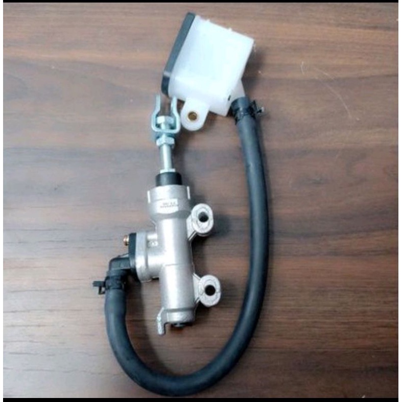 MASTER REM BELAKANG ASSY PLUS TABUNG CB150R CBR150R VERZA 150 TIGER REVO NEW MEGA PRO MONO SHOCK