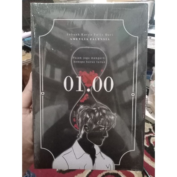 buku novel bergambar 01.00 novel remaja